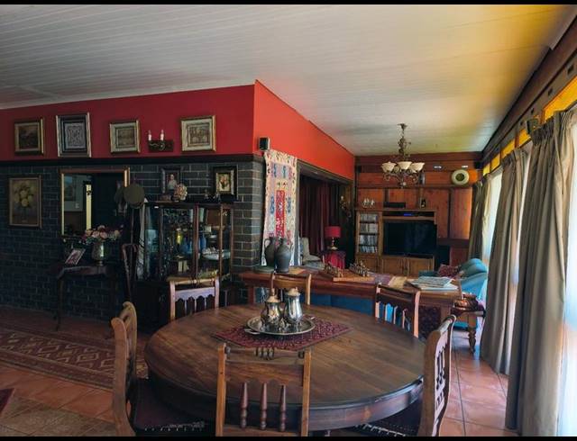 7 BEDROOM HOUSE FOR SALE IN ELDORAIGNE